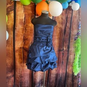 Ruffled mini navy blue dress